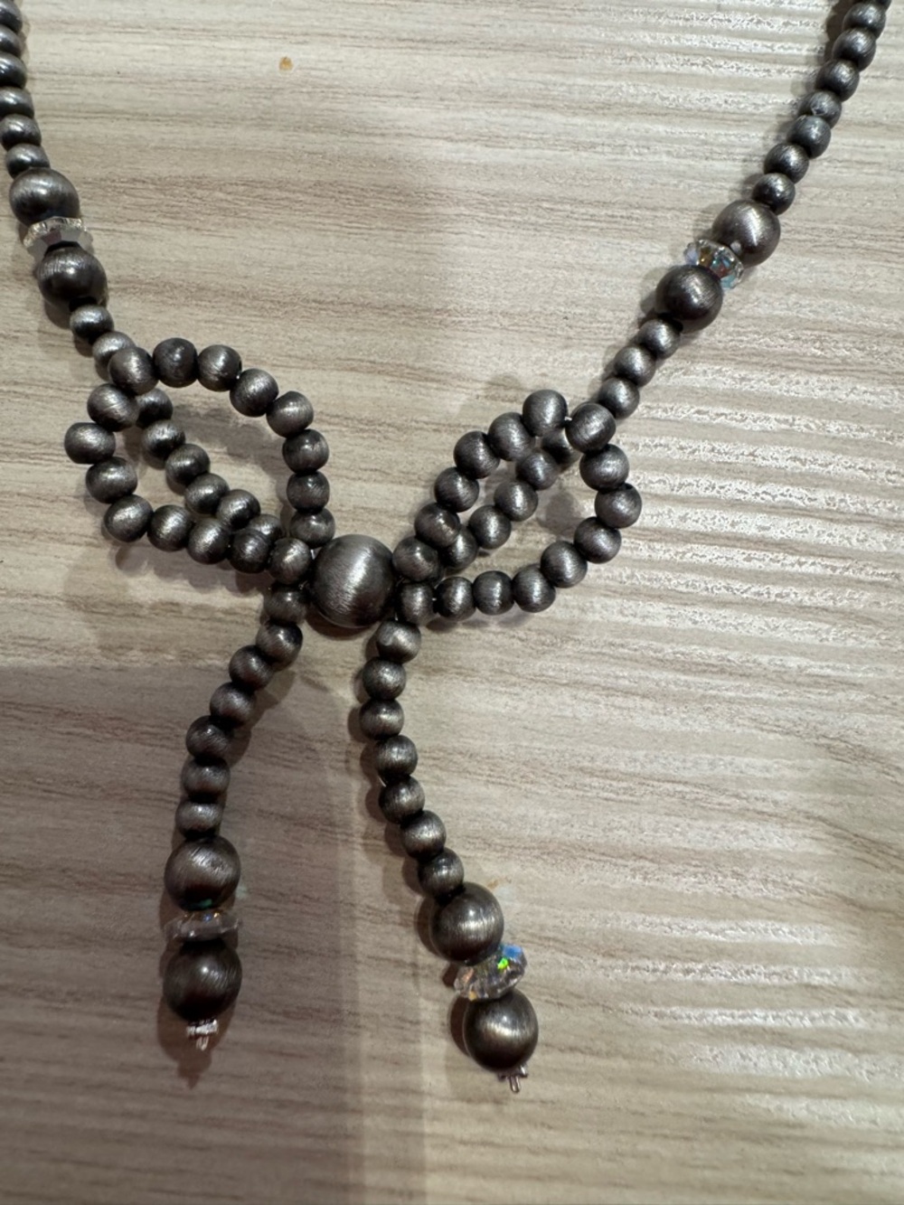 Elegant bow Beaded Necklace - Women Jewelry